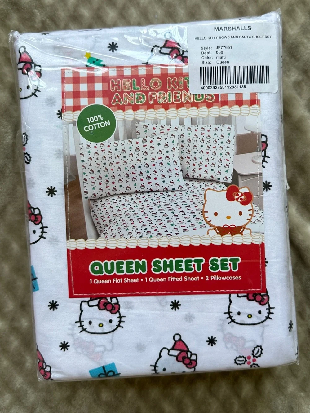 Hello Kitty Holiday Christmas Queen Sheet Set